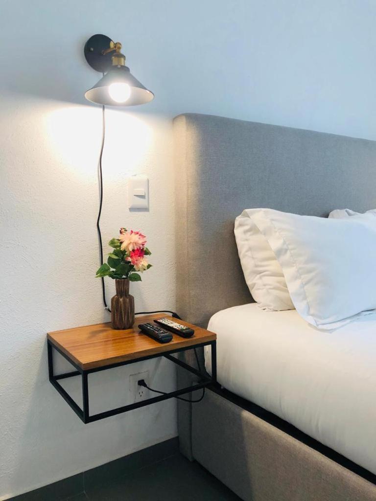 Aparthotel Urban Gran Plaza Zapopan Esterno foto